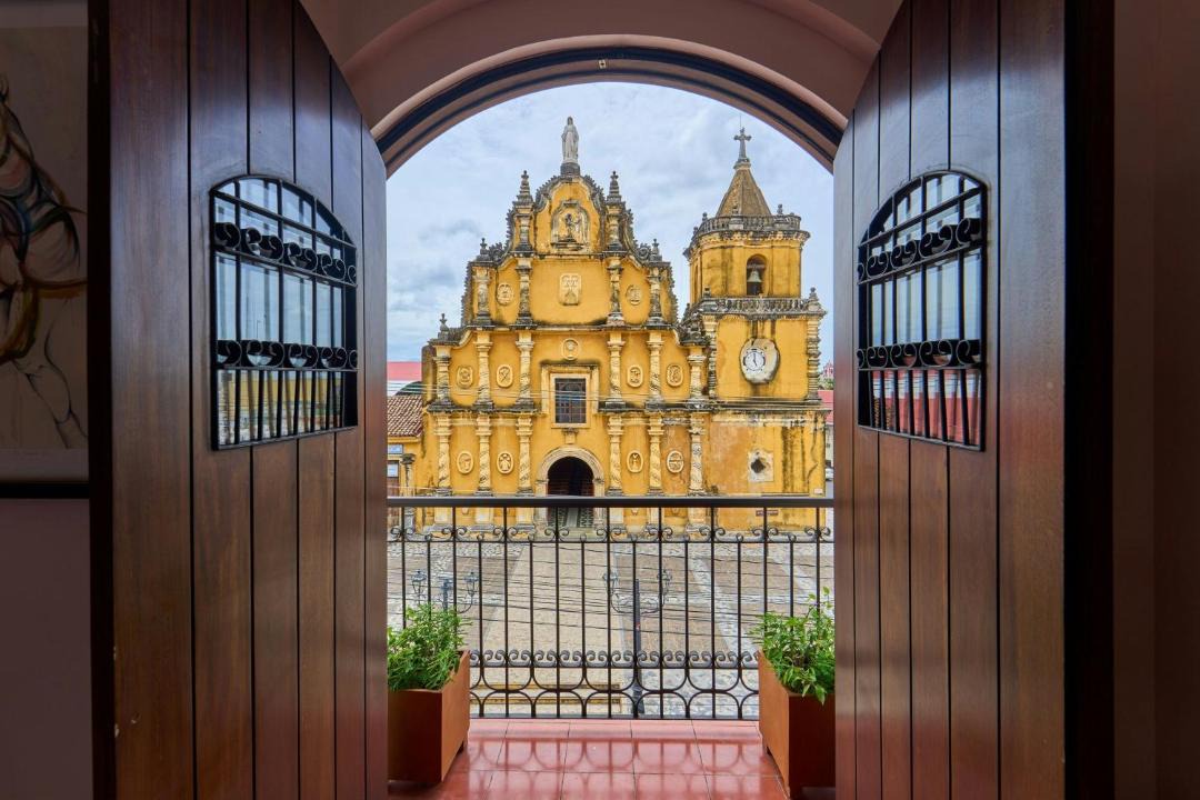 Photo of Others in Leon