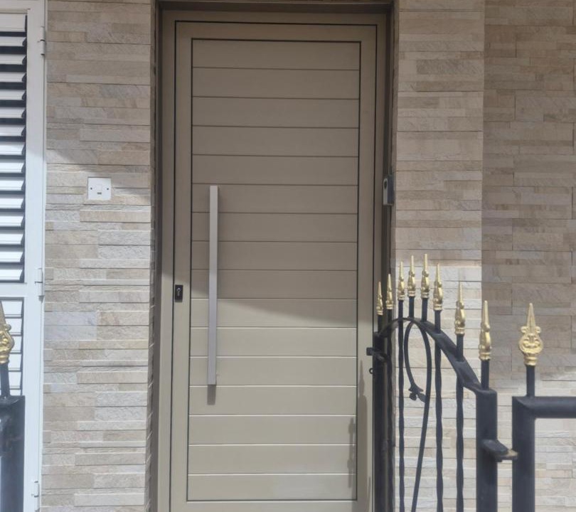 Photo of Others in Universal