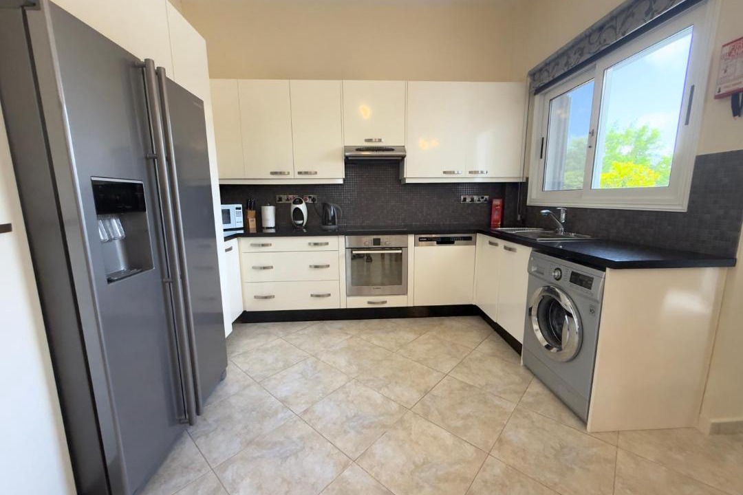 Photo of Kitchen in Peyia Town