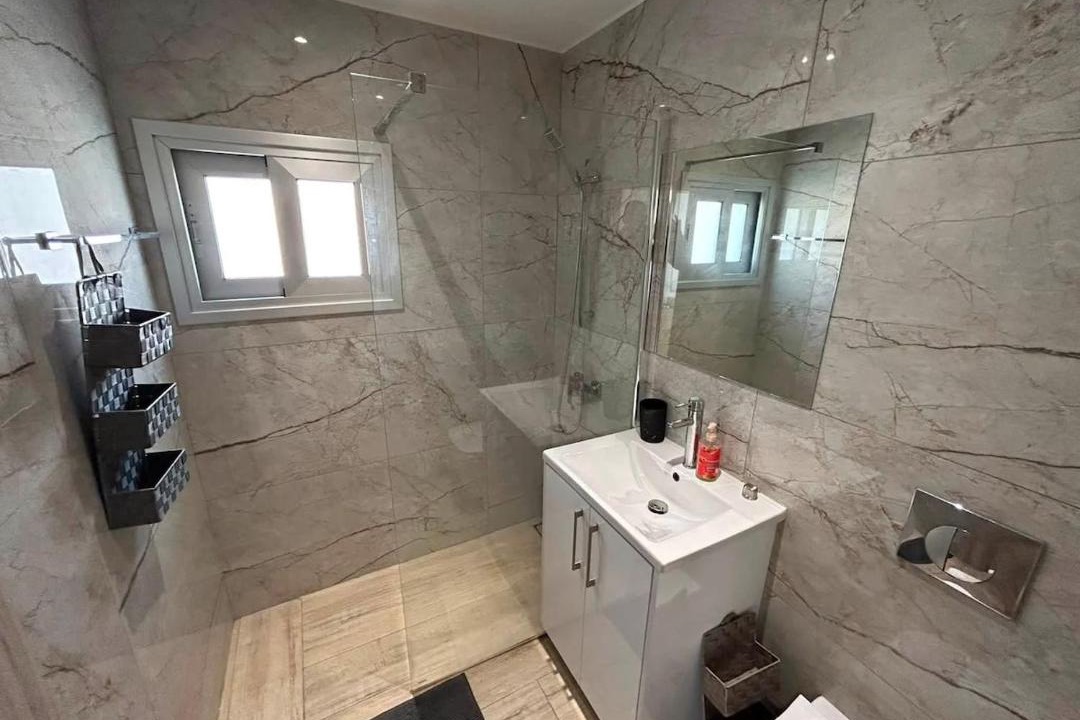 Photo of Bathroom in Skala