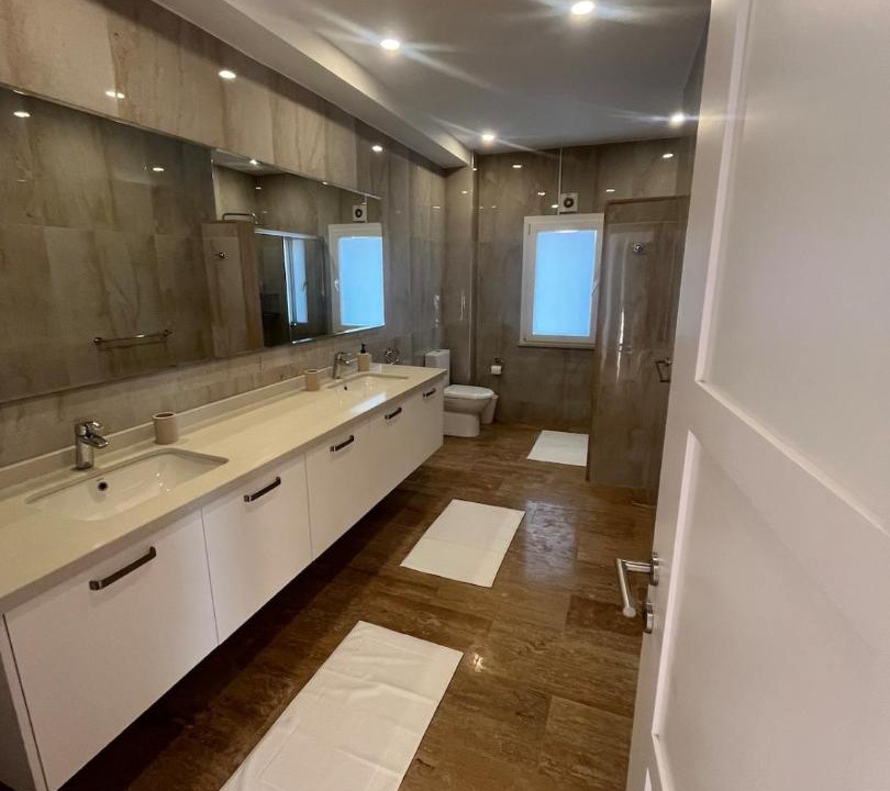 Photo of Bathroom in Vasa Koilaniou