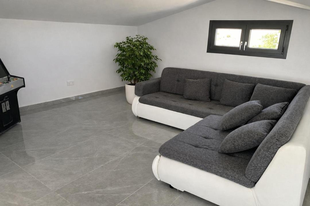 Photo of Livingroom in Pano Arodhes