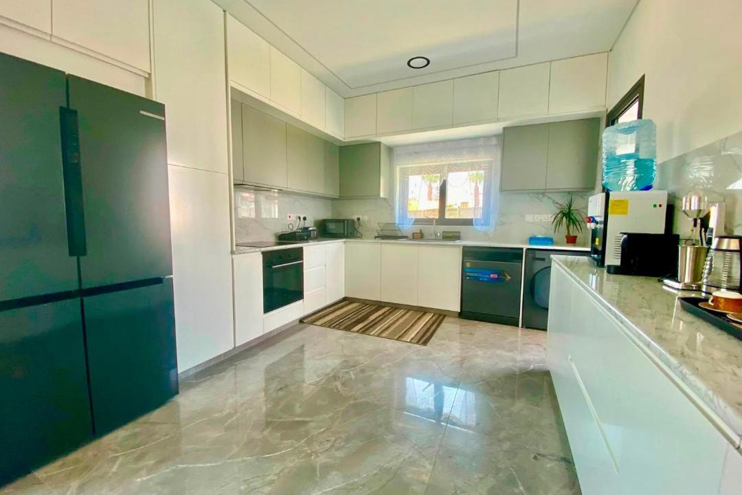 Photo of Kitchen in Emba
