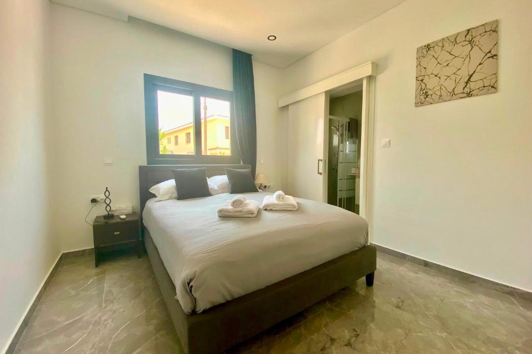 Photo of Bedroom in Emba