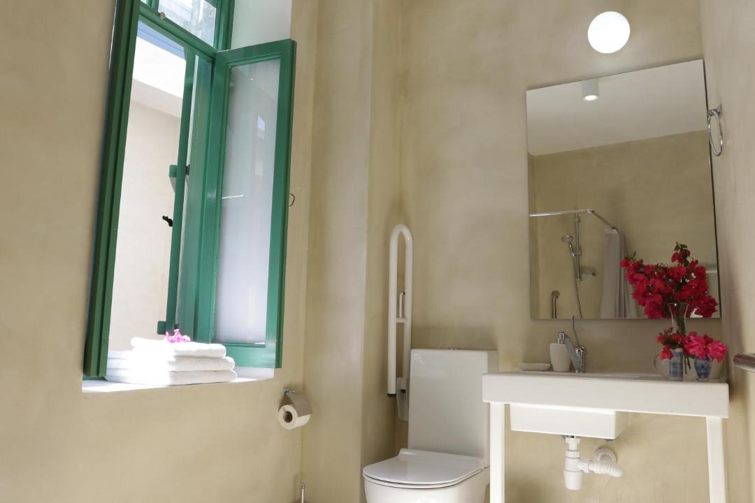 Photo of Bathroom in Kato Drys