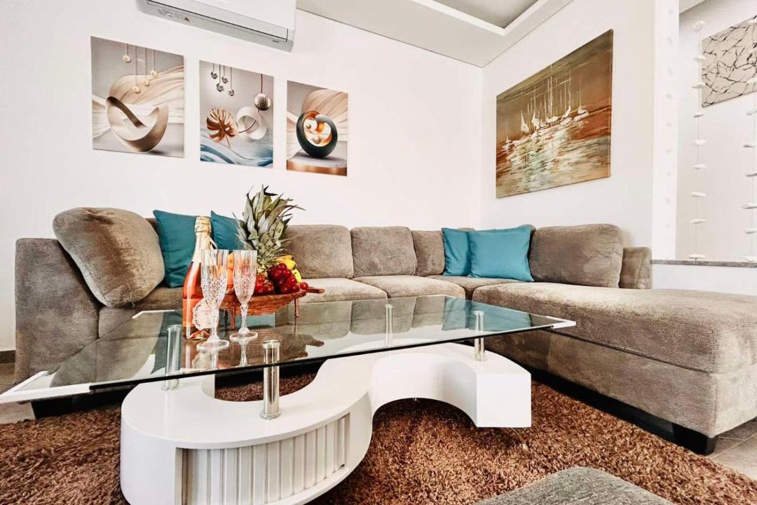 Photo of Livingroom in Emba