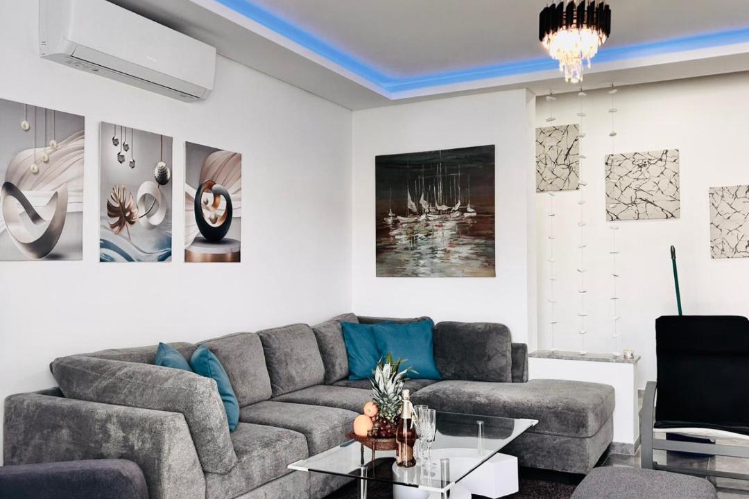 Photo of Livingroom in Emba