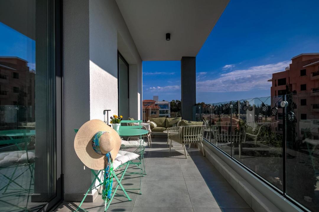 Photo of Patio Balcony in Universal