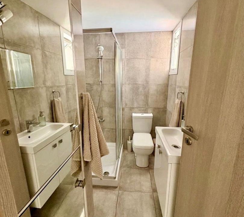 Photo of Bathroom in Skala