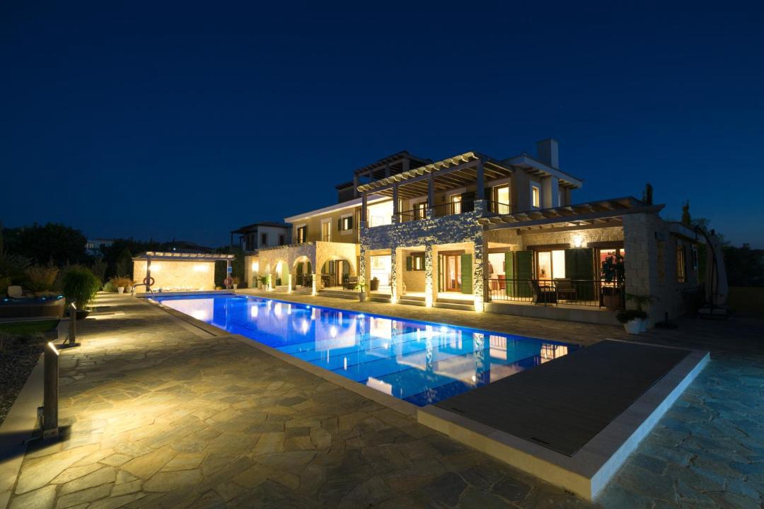 Photo of Others in Aphrodite Hills