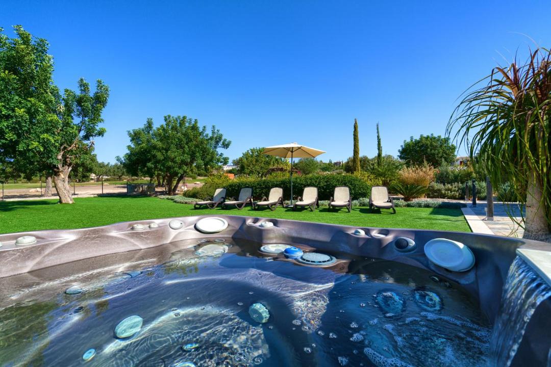 Photo of Others in Aphrodite Hills