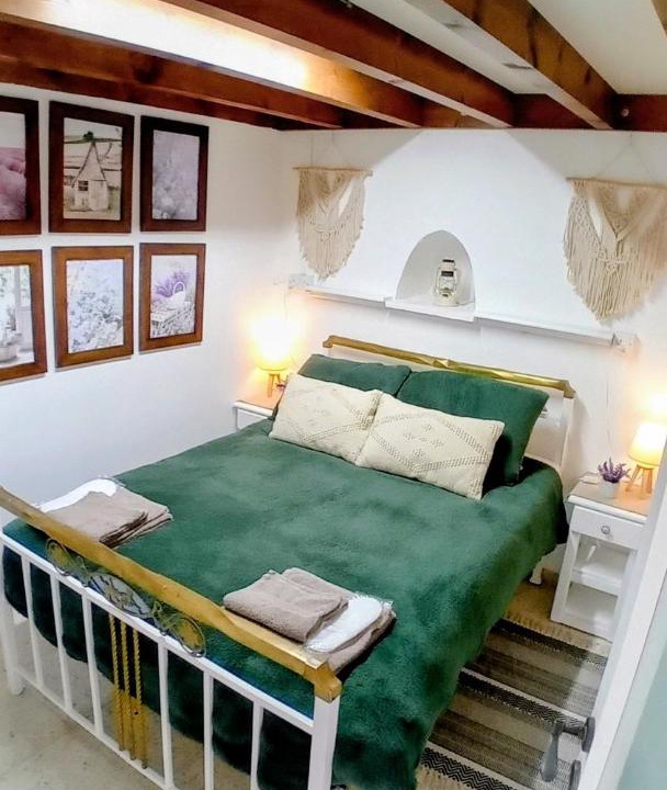 Photo of Bedroom in Silikou