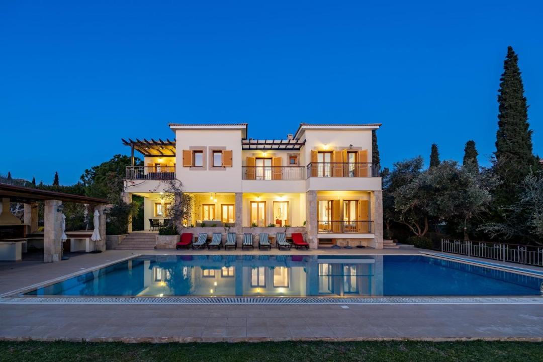 Photo of Others in Aphrodite Hills