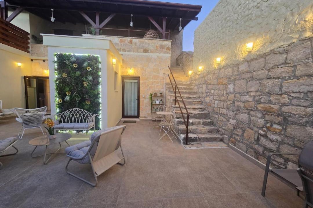 Photo of Patio Balcony in Anogyra