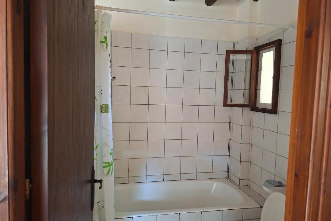 Photo of Bathroom in Tochni