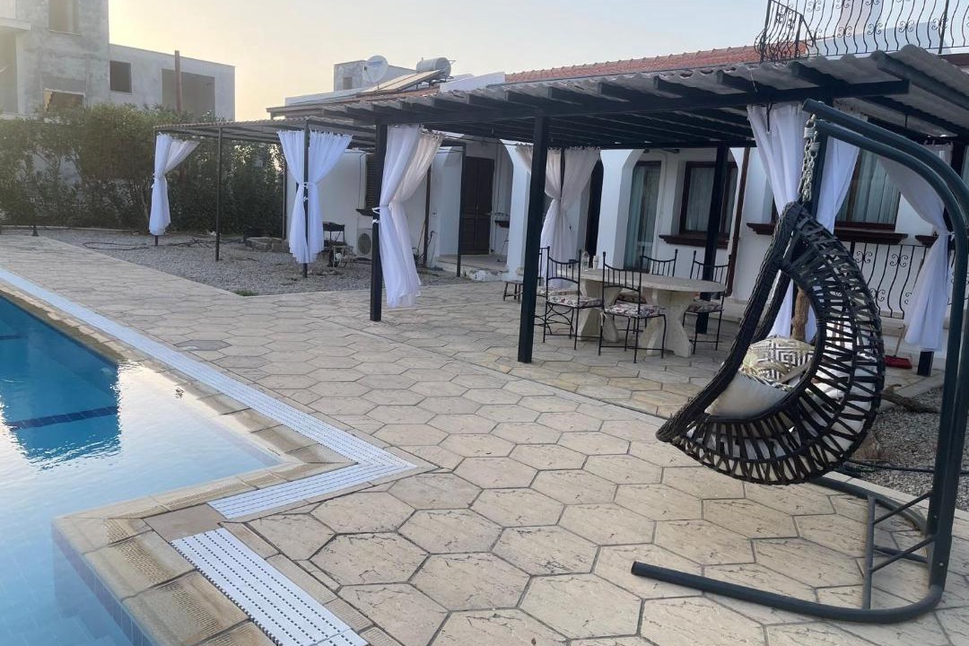 Photo of Patio Balcony in Karavas