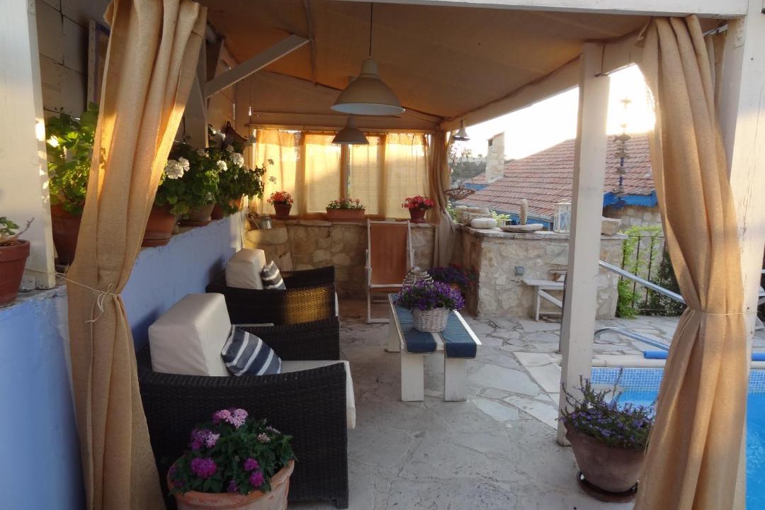Photo of Patio Balcony in Vouni