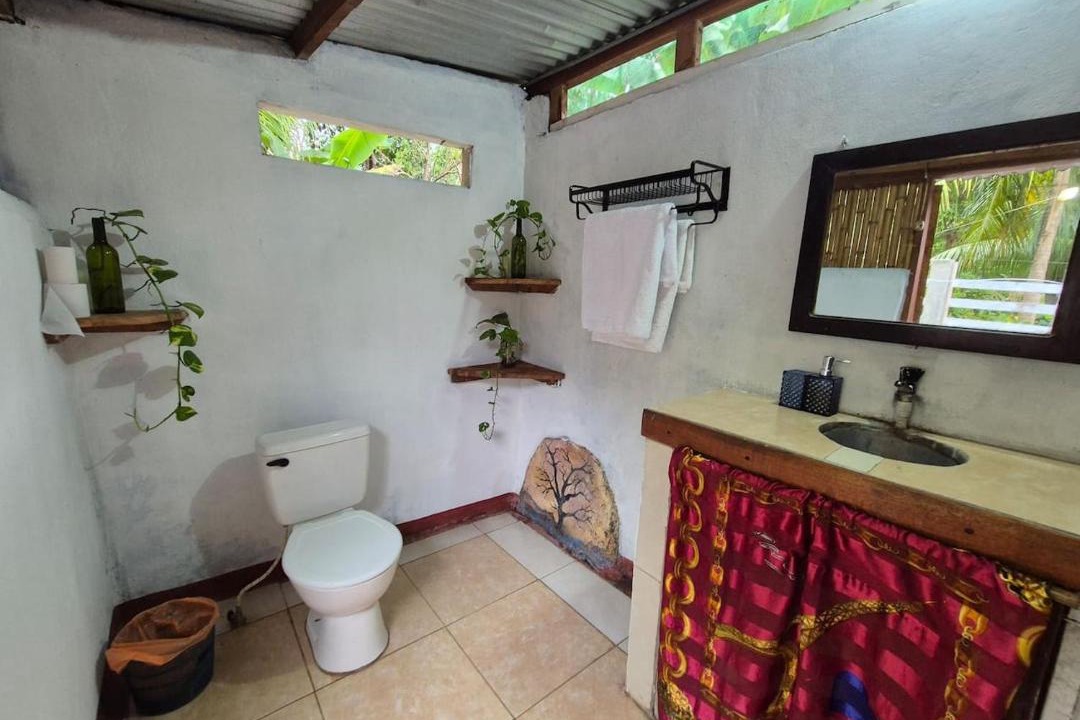 Photo of Bathroom in Balgue