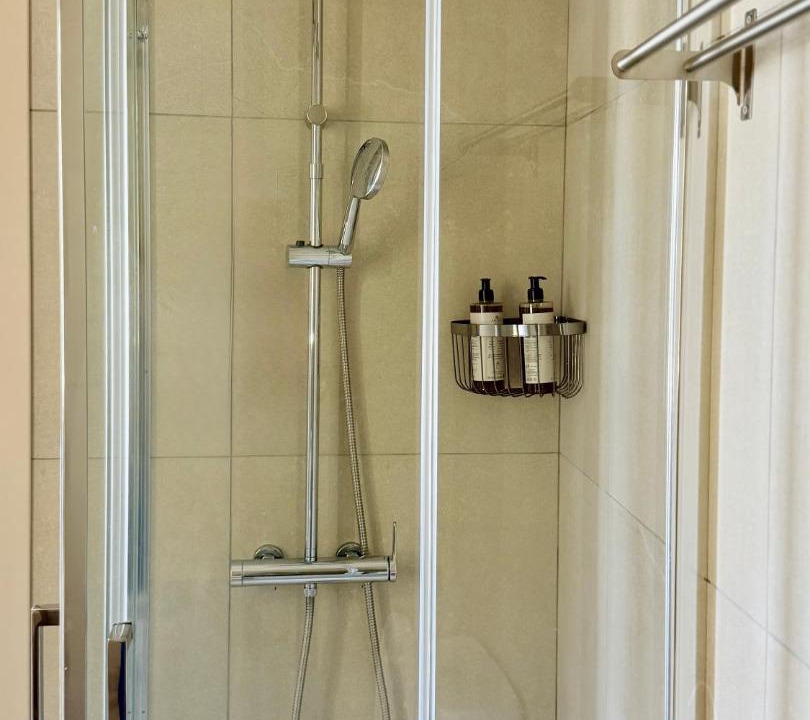 Photo of Others in Kiti