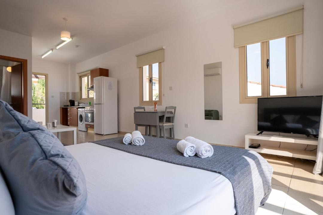 Photo of Bedroom in Peyia Town