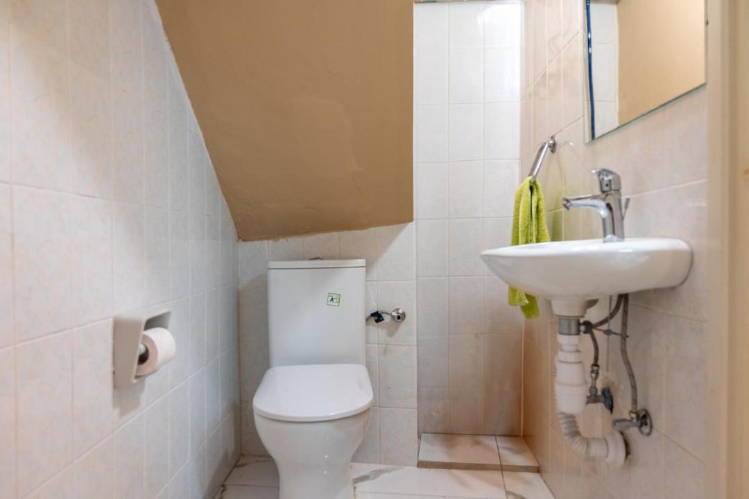 Photo of Bathroom in Vouni