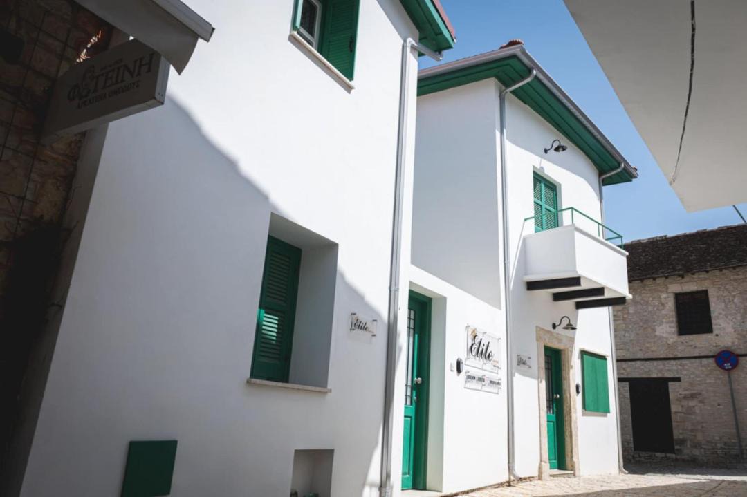 Photo of Buildings in Omodos