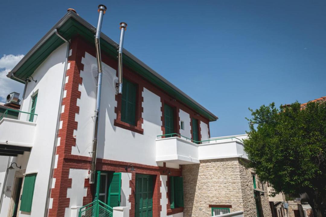 Photo of Buildings in Omodos