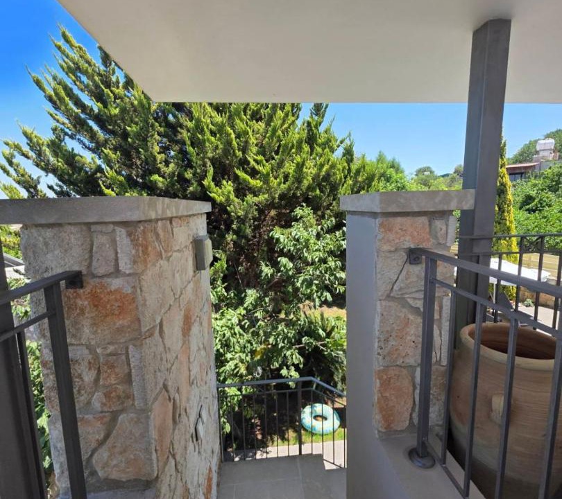 Photo of Patio Balcony in Droushia