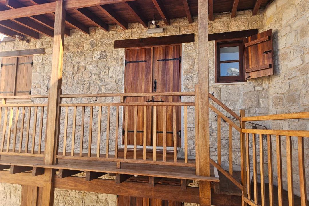 Photo of Patio Balcony in Tsada