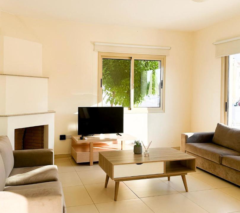 Photo of Livingroom in Polis