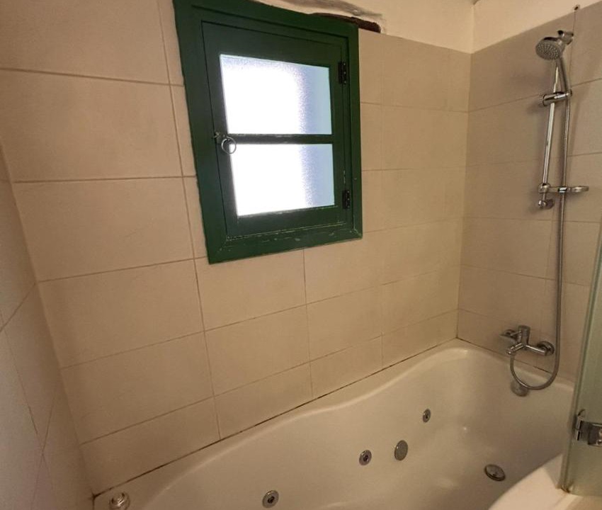 Photo of Bathroom in Sykopetra