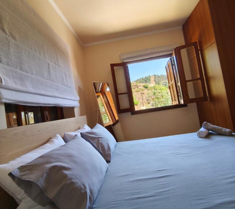 Photo of Bedroom in Kambos