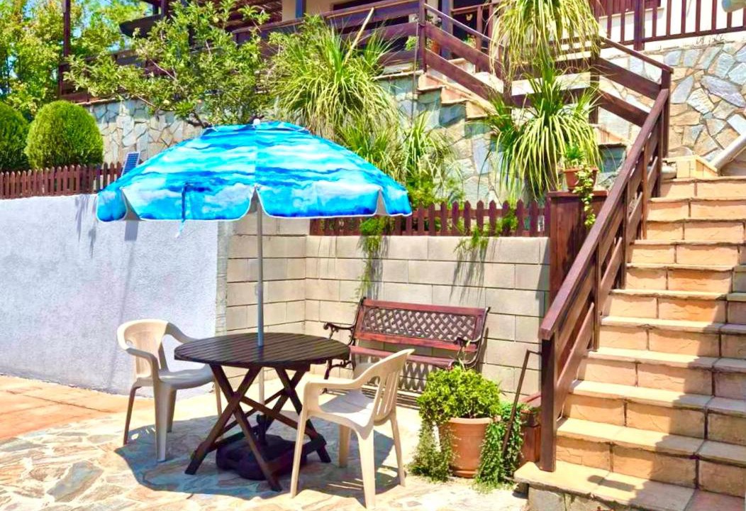 Photo of Patio Balcony in Zoopigi