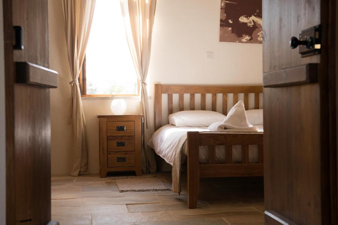 Photo of Bedroom in Droushia