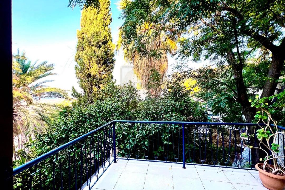 Photo of Patio Balcony in Kyrenia District