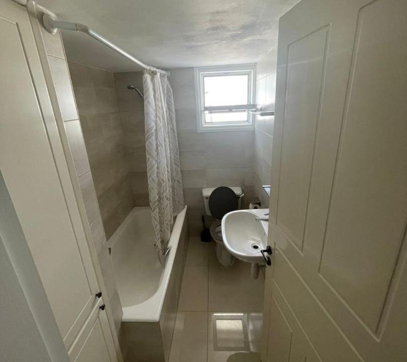 Photo of Bathroom in Oroklini