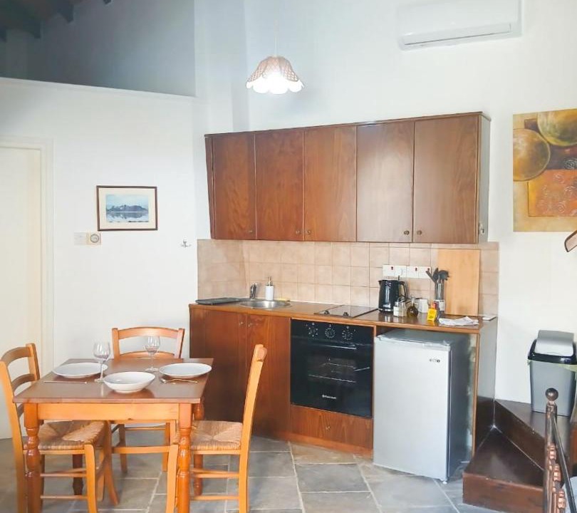 Photo of Kitchen in Skarinou