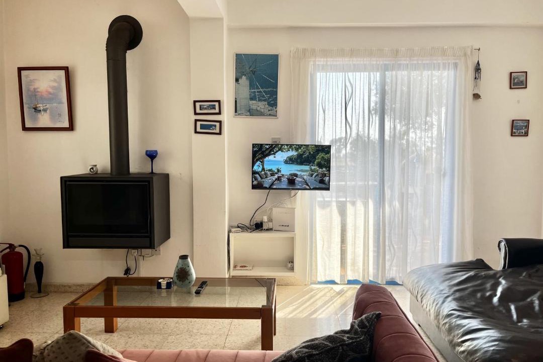 Photo of Livingroom in Pervolia