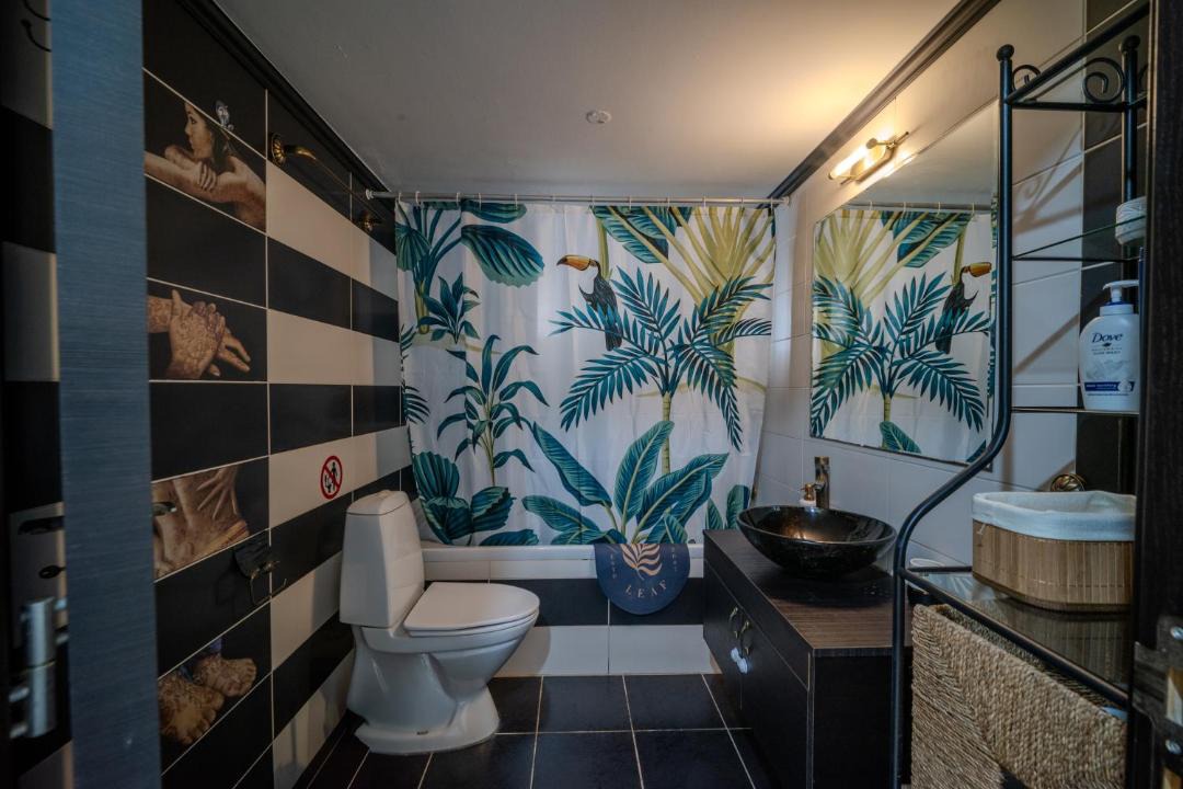 Photo of Bathroom in Neapolis