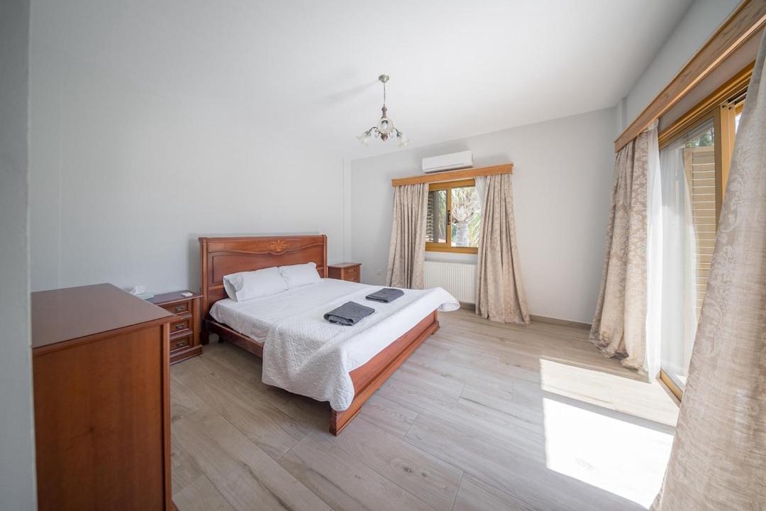 Photo of Bedroom in Pyla