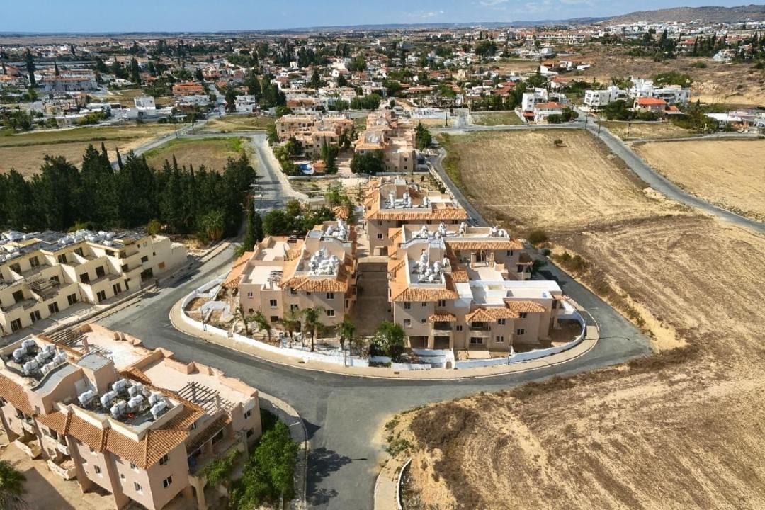 Photo of Buildings in Tersefanou