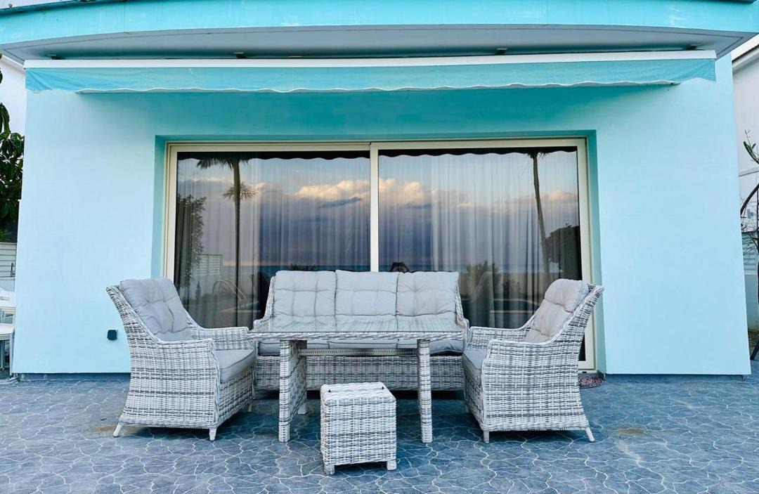 Photo of Patio Balcony in Mazotos
