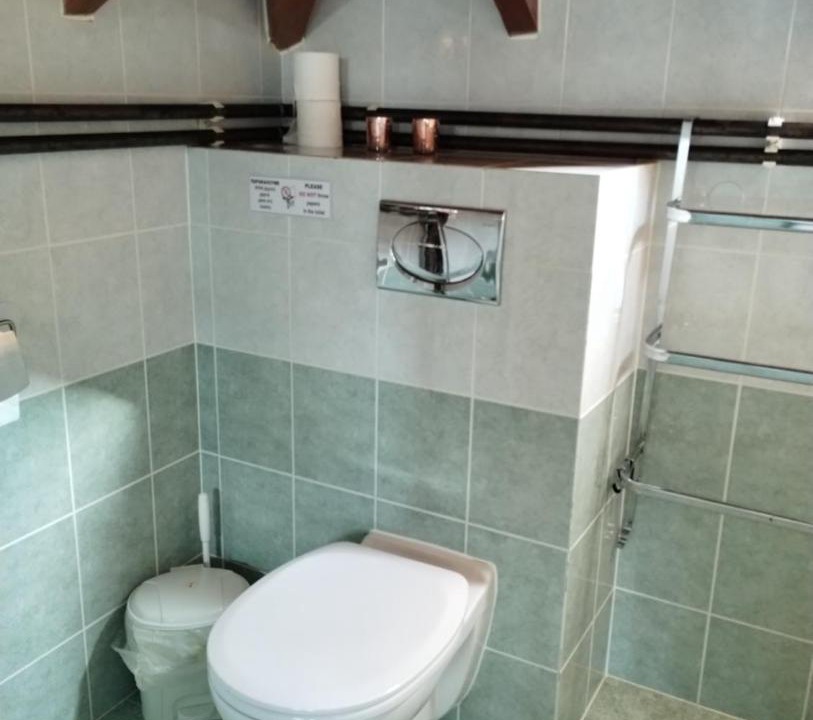 Photo of Bathroom in Polis