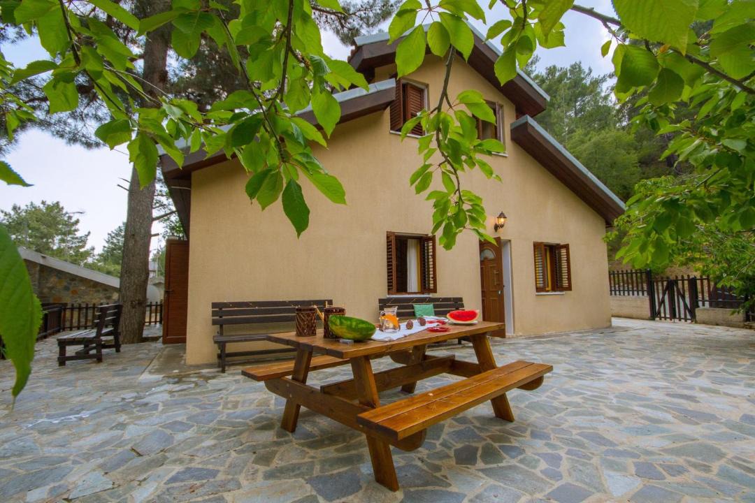 Photo of Others in Platres