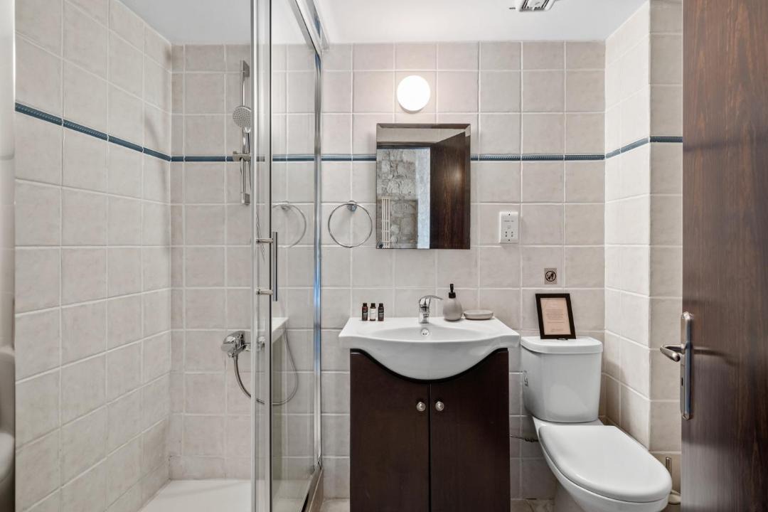 Photo of Bathroom in Ineia