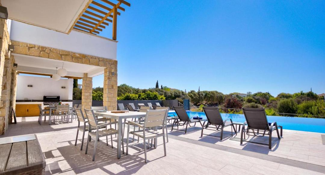 Photo of Others in Aphrodite Hills