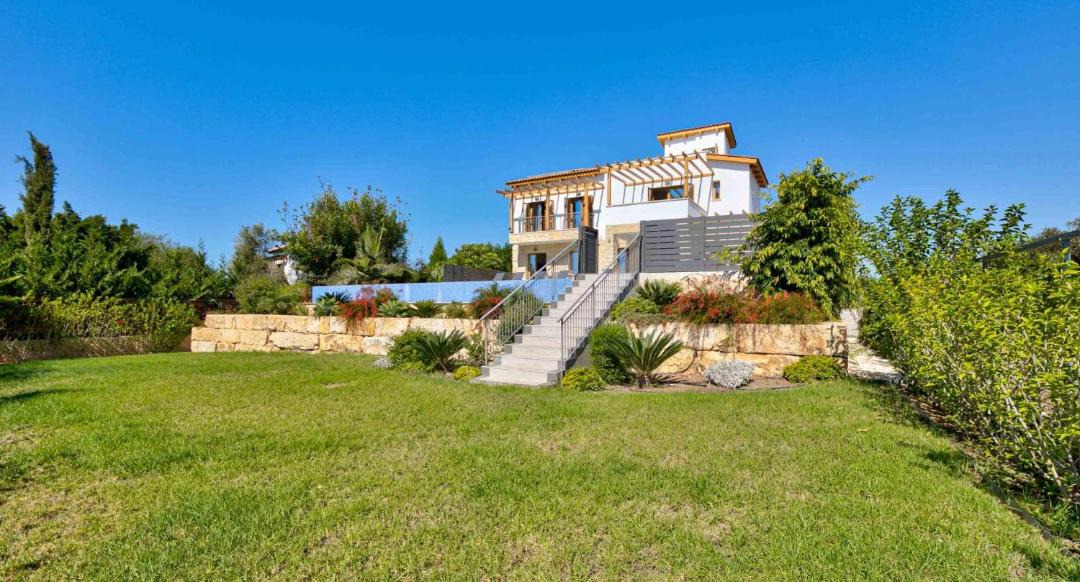 Photo of Others in Aphrodite Hills