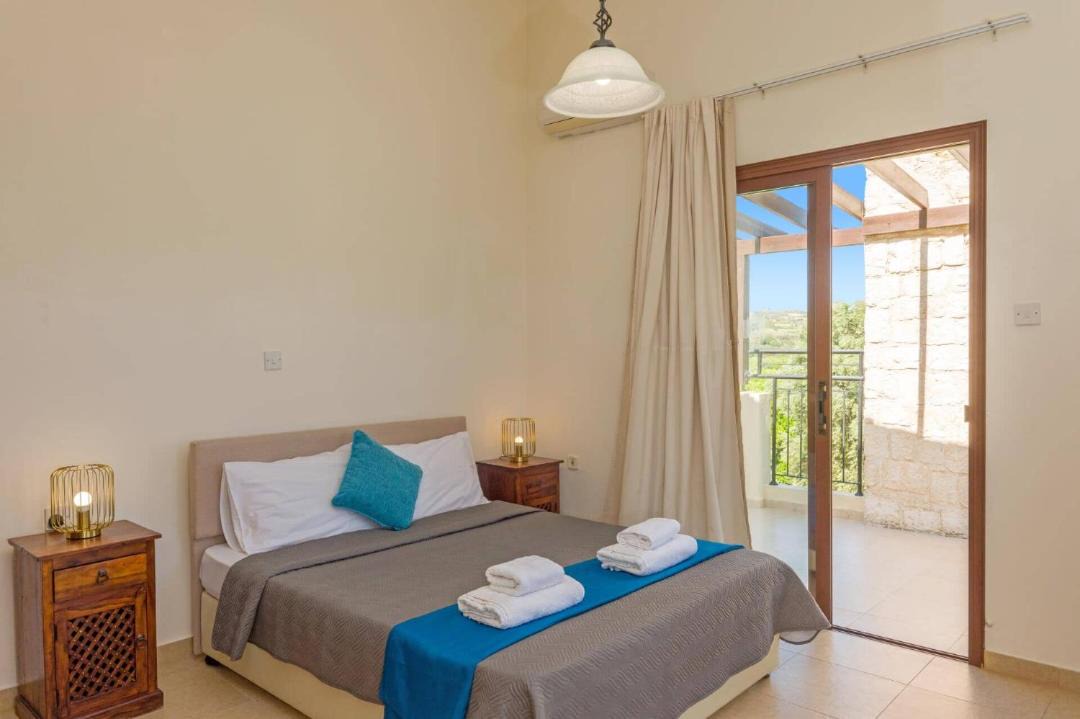 Photo of Bedroom in Polis