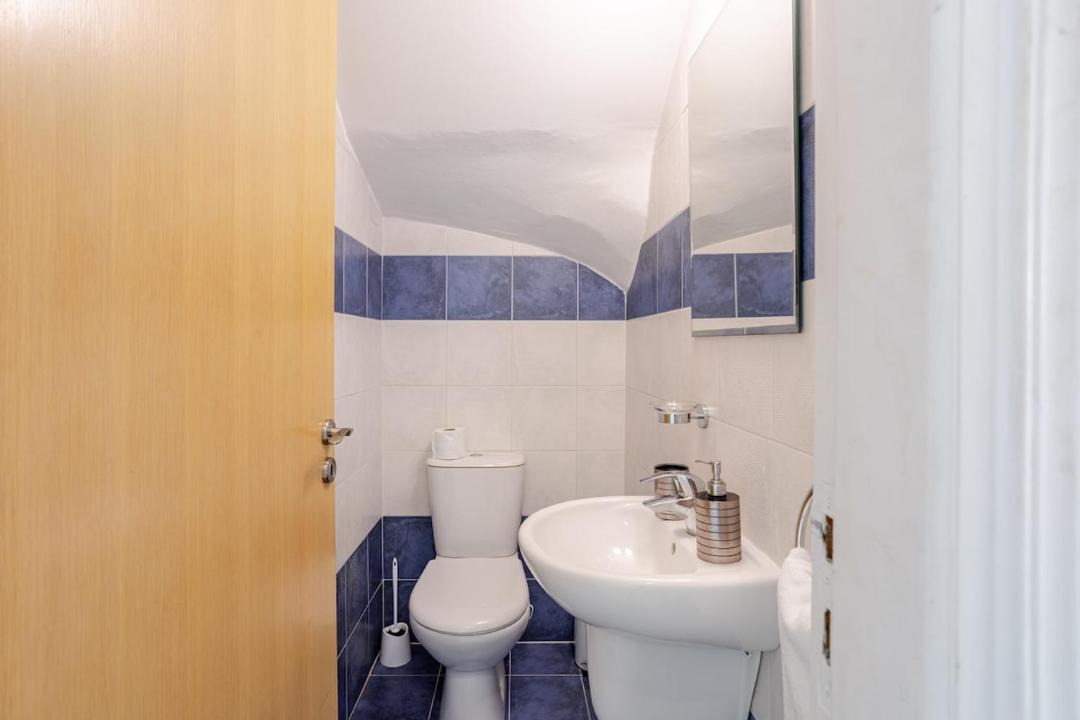 Photo of Bathroom in Tala