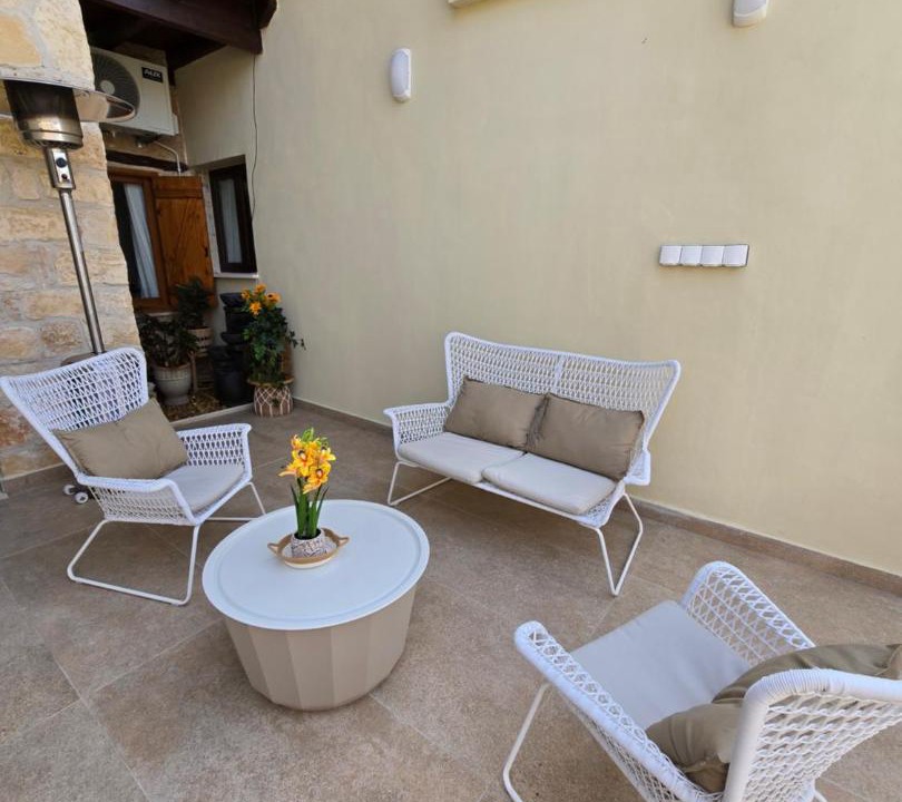 Photo of Patio Balcony in Anogyra